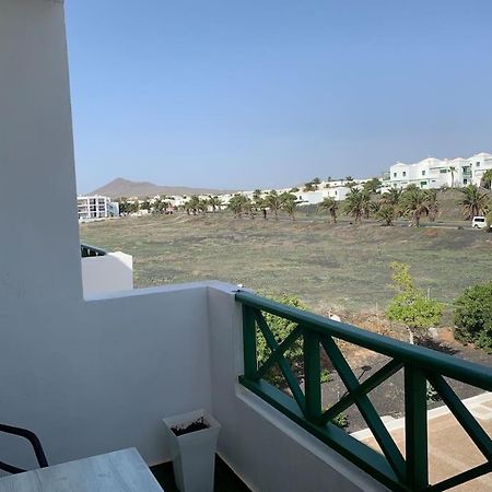 Coqueto Apartamento Zua Con Piscina Costa Teguise Bagian luar foto