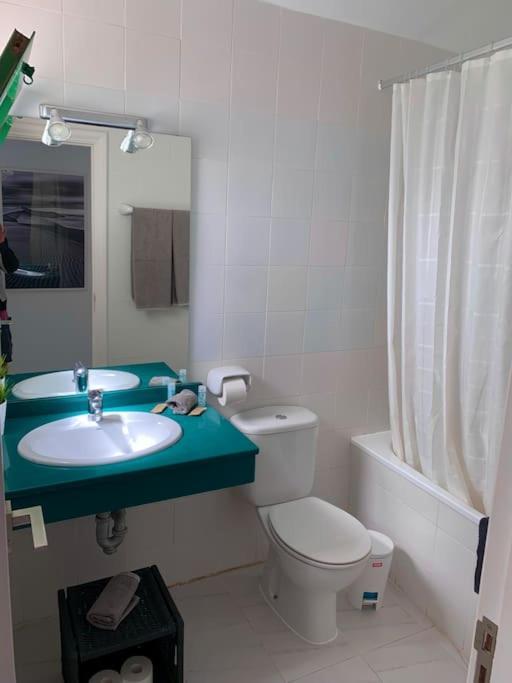Coqueto Apartamento Zua Con Piscina Costa Teguise Bagian luar foto