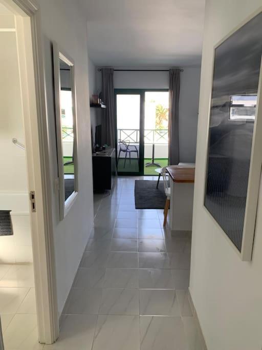 Coqueto Apartamento Zua Con Piscina Costa Teguise Bagian luar foto